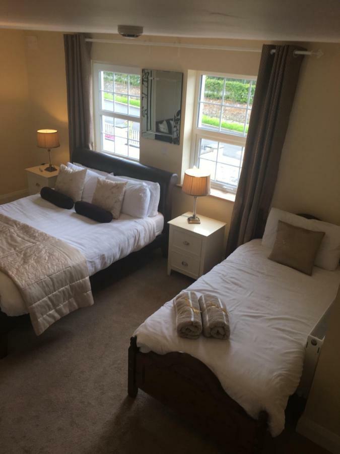 Drumhouse Guesthouse Knock  Eksteriør billede